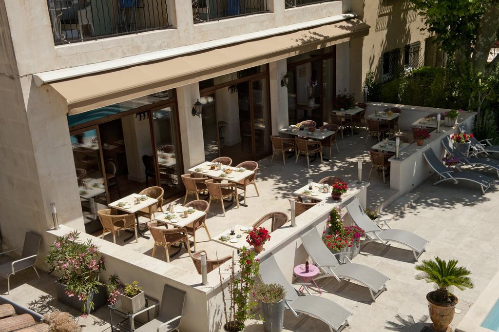 Le Castelet Des Alpilles Hotel Saint-Remy-de-Provence Bagian luar foto
